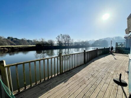 Riverside Views from Lenchford Meadow Park - Phone:  01905 620246